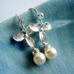 Anika Silver Brushed Flower And Pearl Earrings