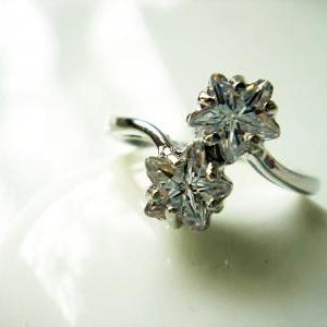 Double Star Cz Silver Ring R10