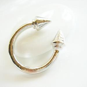 Silver Plated Illusion Pointy Illus..