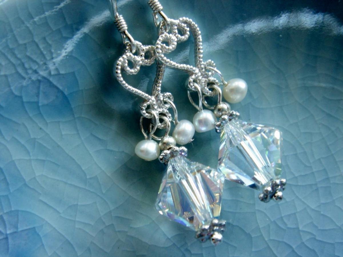 Stephanie Sweet Heart Swarovski Crystal Wedding Bridal Earrings