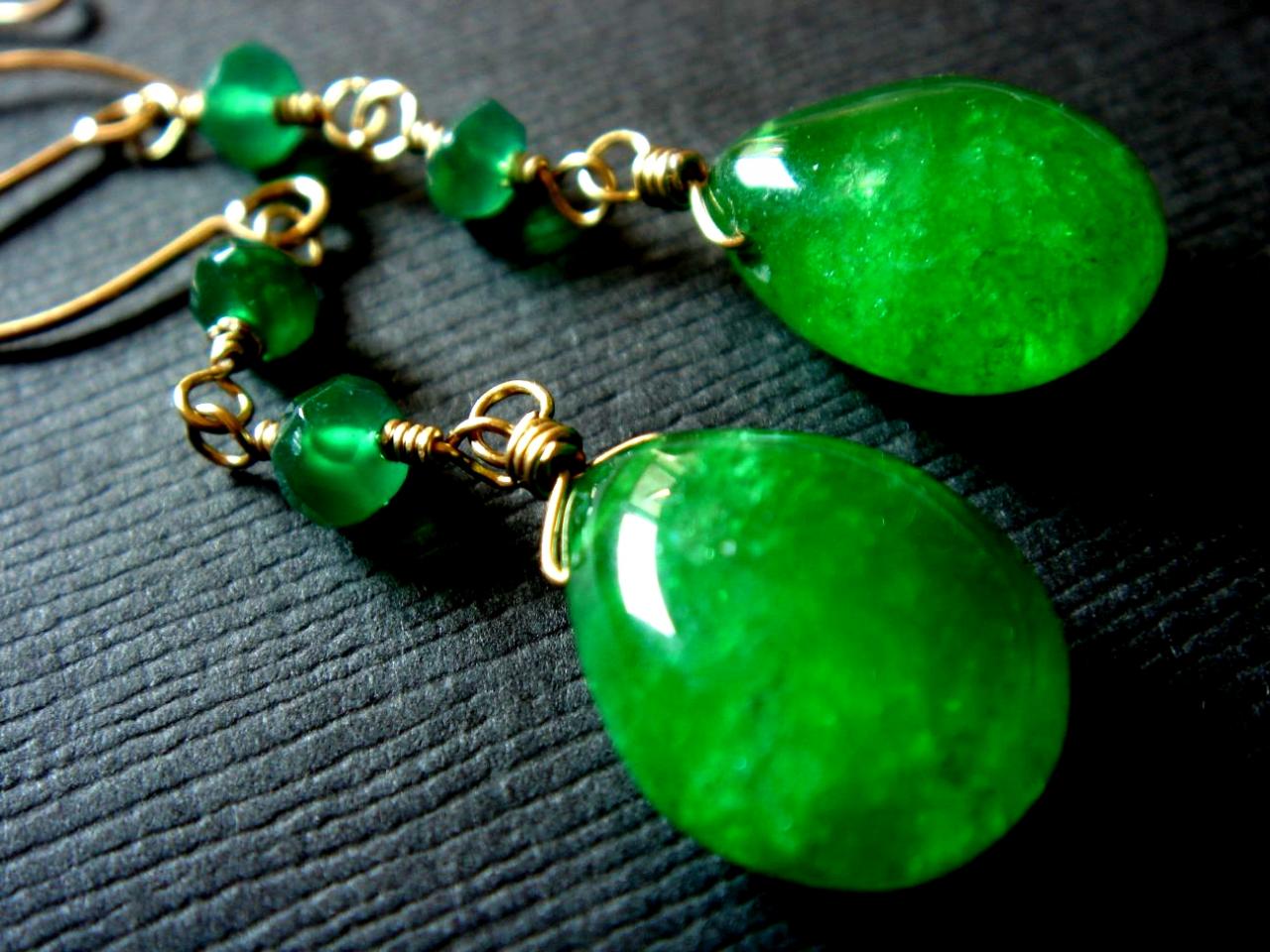 Emerald Green Onyx Drop 14k Gold Filled Earrings